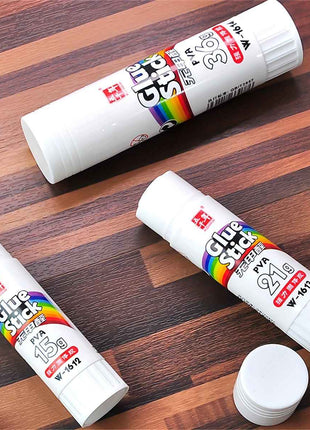 6 pezzi di stick di colla ad alta adesività WQN, colla solida, adesivo per artigianato, materiale scolastico, cancelleria kawaii, materiale per ufficio, prodotti per giovani, 9 g/15 g/21 g/36 g, stagione del ritorno a scuola, asciugatura rapida, impermeab