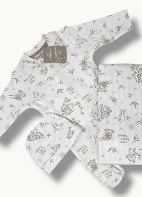 Nazareno Gabrielli Set Nascita 3 Pezzi (copertina+tutina+cappellino) In 100% Cotone Art. Ng3492/2