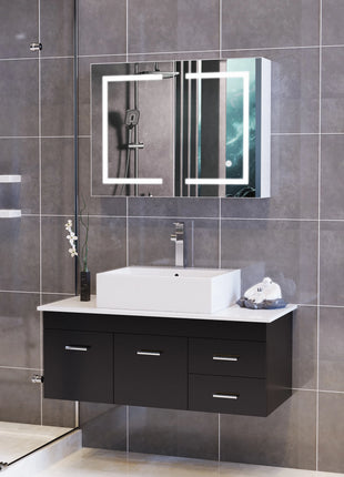 Armadio a Parete Bagno con Specchio e led, Armadietto da bagno a specchio con LED 3 colori con interruttore tattile Mobile Bagno con Specchio e Led funzione di memoria Specchio Bagno Contenitore con Luce LED