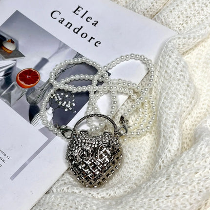 Designer Hollowed Out Heart- Haped Dinner Bags for Women  Fashionable Metal Style Shoulder Bag  Mini Accessory Bag - Riparo82