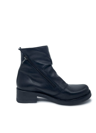 Stivaletto LILLY in Vera Pelle Nero con cerniere