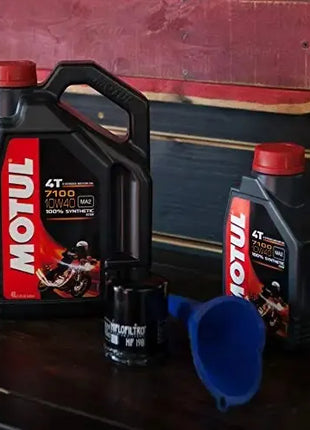 Motul Moto 7100 10W40 4T 1L Olio - Protezione superiore