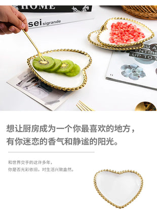 Nuovo piatto in ceramica con bordo dorato nordico, piatto in ceramica, leggero, di lusso, per riporre gioielli, piatto per torta, piatto per colazione a casa, a forma di cuore - riparo82