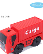 Set di treni elettrici Giocattoli Modello di treno Auto elettrica adatta per ferrovia in legno Pista del treno in legno Regalo di Natale per bambini