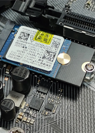 L68AM2 Solid-State Drive Adapter M2 2230 SSD to 2242 Converter Card 2230 to 2242 Extension Bracket - Riparo82