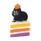 Pumpkin Black Cat Cake