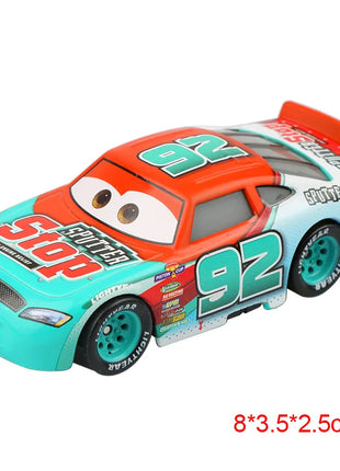 Disney Pixar Cars 2 3 Pressofuso in metallo Veicolo Saetta McQueen Mater Jackson Storm Miss Fritter Auto Giocattolo Giocattoli per bambini Regali di Natale - riparo82