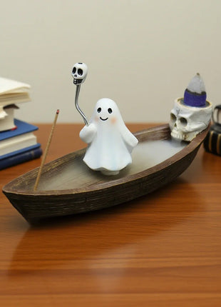 Halloween new resin ghost ship aromatherapy home desktop decoration ghost ship return incense rack burner - Riparo82