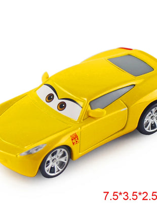 Disney Pixar Cars 2 3 Pressofuso in metallo Veicolo Saetta McQueen Mater Jackson Storm Miss Fritter Auto Giocattolo Giocattoli per bambini Regali di Natale - riparo82