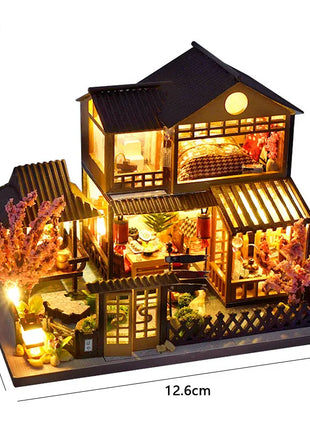 Fai da te in legno caldo Natale Lodge Casa Case delle bambole Kit modello in miniatura Casa delle bambole con mobili Luci a LED per regali di amici
