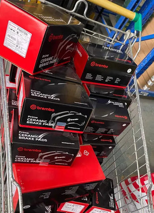 D1547 8755 per Pastiglie Freno In Ceramica Brembo P85119N per Audi A6L C7 A8L per Porsche Macan OE 4G0698451B 4G0698451C 95B698451E Nuovo