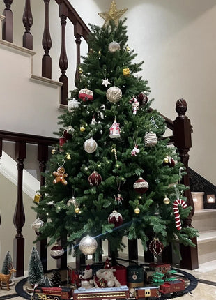 Albero di Natale artificiale in PE pieno Crittografia di lusso premium Grande albero di Natale verde Pino Decorazione per feste domestiche Decorazioni per la casa e il giardino