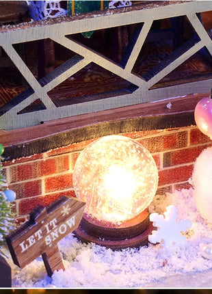 Casa calda per la notte di Natale - Kit fai da te per casa delle bambole in miniatura con carillon, decorazioni per il desktop, regalo creativo (scatola dei colori inglese)
