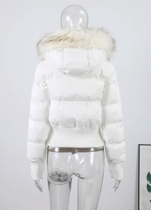 Giacca corta chic con tasca con cerniera a maniche lunghe Cappotto trapuntato con cappuccio in pelliccia sintetica da donna di moda 2025 Capispalla imbottito invernale New Lady