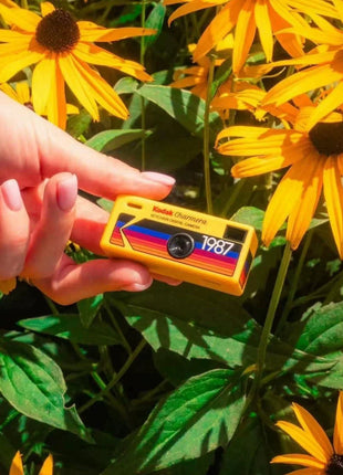 Kodak Charmera Portachiavi 35MM/F2.4 Fotocamera digitale 1987 con Flash Mini fotocamera digitale 5 colori Fotocamera a colori casuali per regalo ﻿