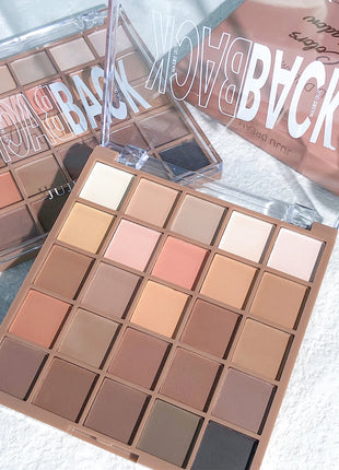 Eyeshadow palette in 25 colors, matte brown nude multi-color eyeshadow, high color rendering, waterproof and sweatproof, daily e - Riparo82