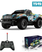 Auto telecomandata Jeep fuoristrada illuminata a LED Piccola proporzione Macchinina giocattolo per bambini non carica