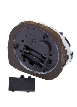 Figurine da collezione in resina Musica LED leggera Figurine di villaggio di Natale Statua rotante del villaggio per il regalo di decorazioni per la casa di Natale