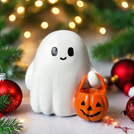 Halloween Desktop Ornament Figurine Ghost Holding Pumpkin Model Statue Tabletop Ornament for Halloween Party Home Decoration Toy