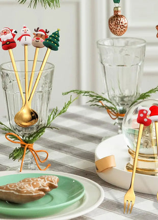 Cucchiaini da caffè e forchette per torte con decorazioni natalizie da 4 pezzi con ornamenti per bambole di Natale, set di posate in metallo dorato, forniture per feste - riparo82