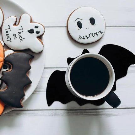 Creative Felt Bat Mat Halloween Table Mat Black Bat Anti Slip and Heat-resistant Tableware Mat Party Table Halloween Decoration