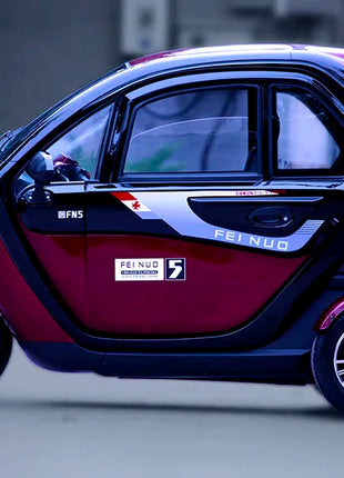 Pick up and drop off children Electric tricycle does not turn over Fully enclosed scooter with a battery life of 190 kilometers - Riparo82