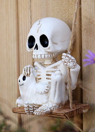 1pc Halloween Swing Skull Holding Ghost Cat Statue Garden Home Furnishing Bedroom Outdoor Balcony Decoration Party DIY Supplies - Riparo82