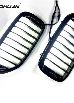 Front bumper LED Light grille BMW 5 Series M5 G30 G31 520i 530i 540i 17-20 Glossy black front kidney grille