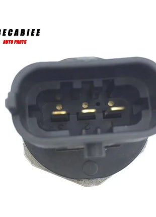 0281002534 Rail Fuel Pressure Sensor For Chevrolet & G-MC 2004-2005 Diesel V8 6.6L 0281002921 504088732 - Riparo82