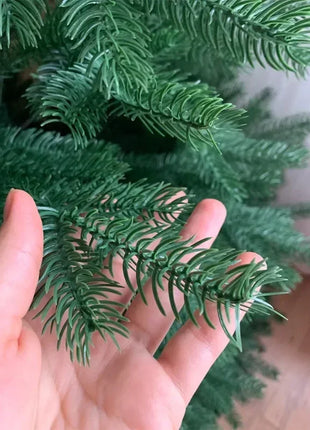 Albero di Natale artificiale in PE pieno Crittografia di lusso premium Grande albero di Natale verde Pino Decorazione per feste domestiche Decorazioni per la casa e il giardino