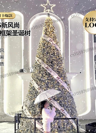 2025 Nuovo grande albero di Natale di fascia alta con cornice floccata albero pacchetto denso con luci disposizione della decorazione natalizia
