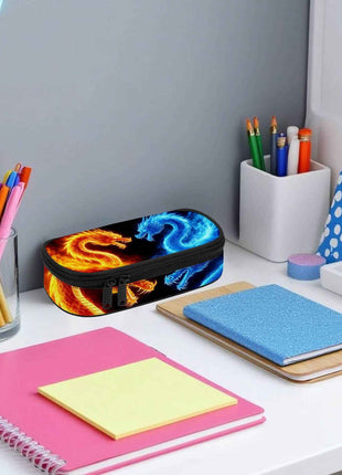 Portapenne Dual Dragons - Design Drago di Fuoco e Ghiaccio con Scomparto a Cerniera, Astuccio Resistente per Materiale Scolastico, Viaggi, Ragazze e Ragazzi Adolescenti