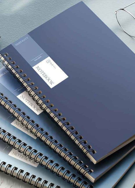 8pz/10pz Quaderni A5 a Spirale - Copertina Morbida Resistente, Rilegatura Doppia Filo | Design Minimalista Spaziale | Ideali per Studenti, Ufficio e Professionisti - Diario, Registro, Organizzatore | Rivestimento Robusto, Taccuini Spiralati Duraturi per R