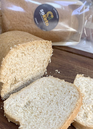 Pan Bauletto Keto Low Carb 12g Proteine 4.8g Carb per 100g - SOKETO Pane Proteico 28g Fibre Olio Cocco - Basso IG per Diabetici Tipo Sandwich - 250g